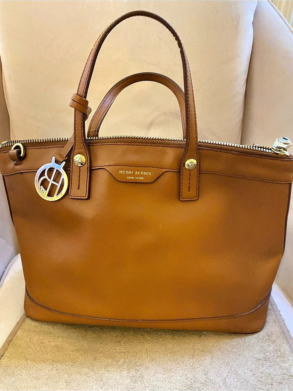 Auth. Henri Bendel Structured Tote in Brown
